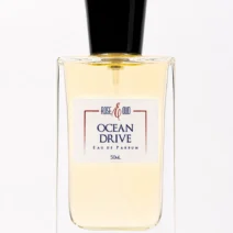 Flacon Ocean Drive 50 ml, eau de parfum mixte aux notes de caramel, fruits rouges, oud, benjoin et patchouli