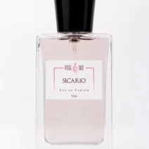 Flacon Sicario 50 ml, eau de parfum mixte aux notes de musc, aldéhydes, bois, minéraux et ambre